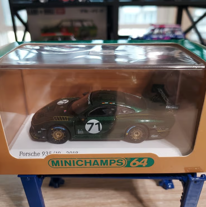 MiniChamps 935 Porsche