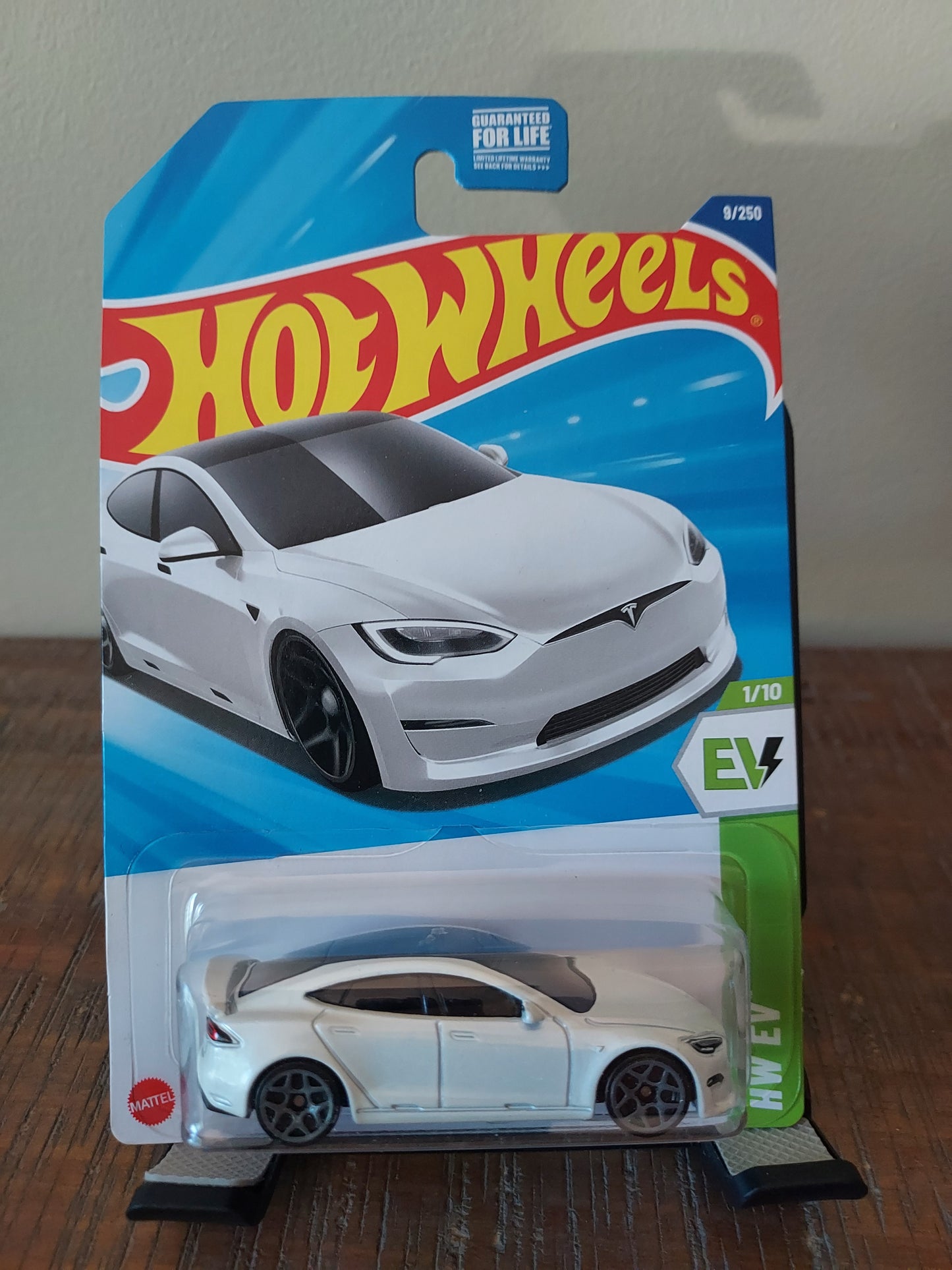Hotwheels EV Series Tesla Model S Plaid