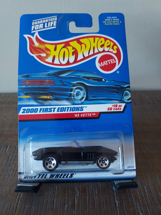 Hotwheels 2000 First Editions '65 Vette