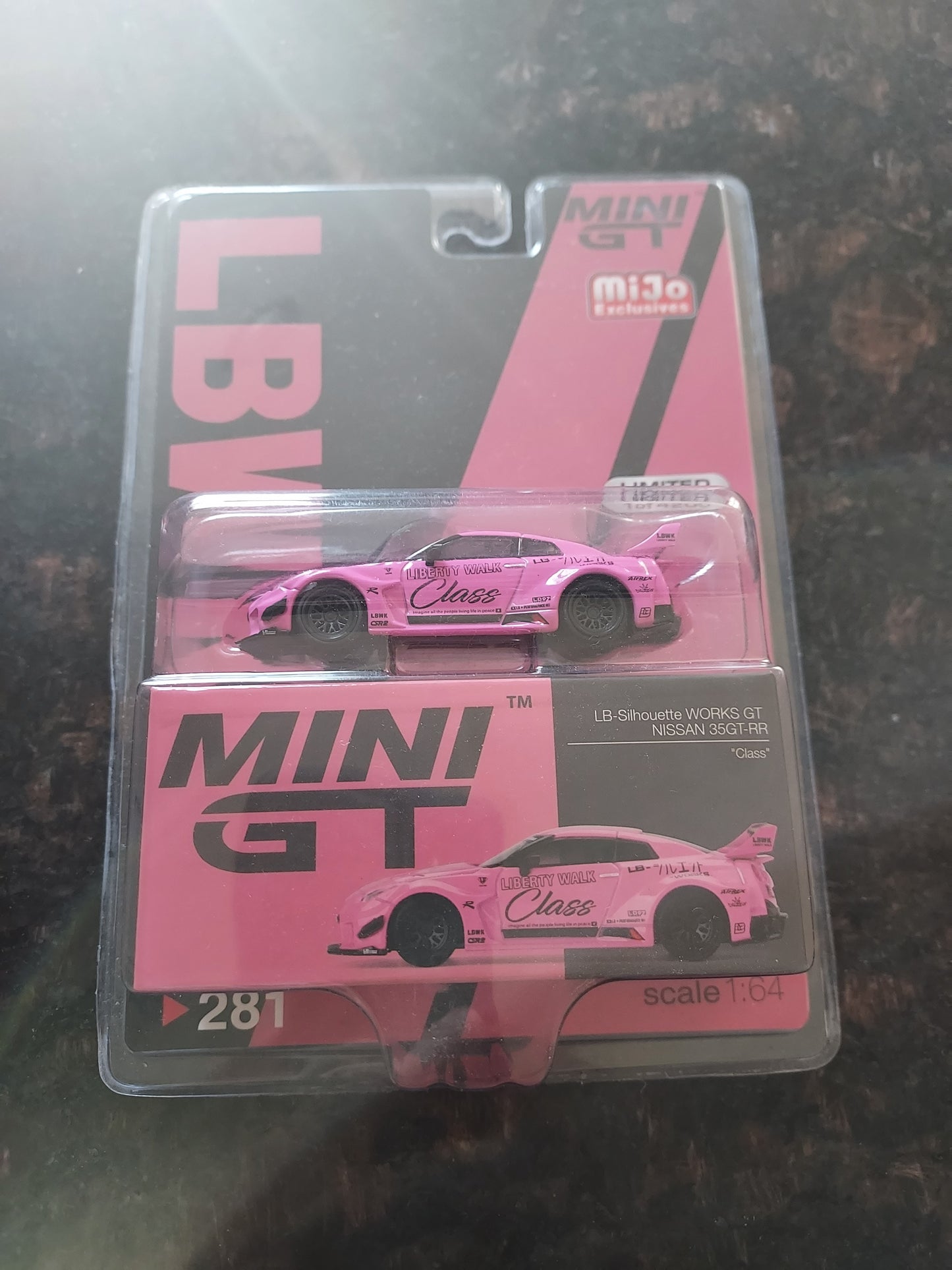 Mini GT LB-Silhouette Works GT Nissan 35GT-RR