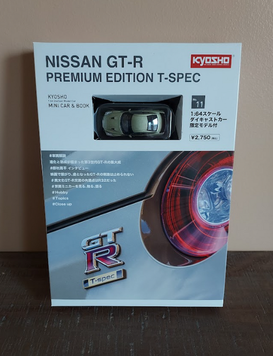 Kyosho Nissan GT-R Premium Edition T-SPEC with magazine