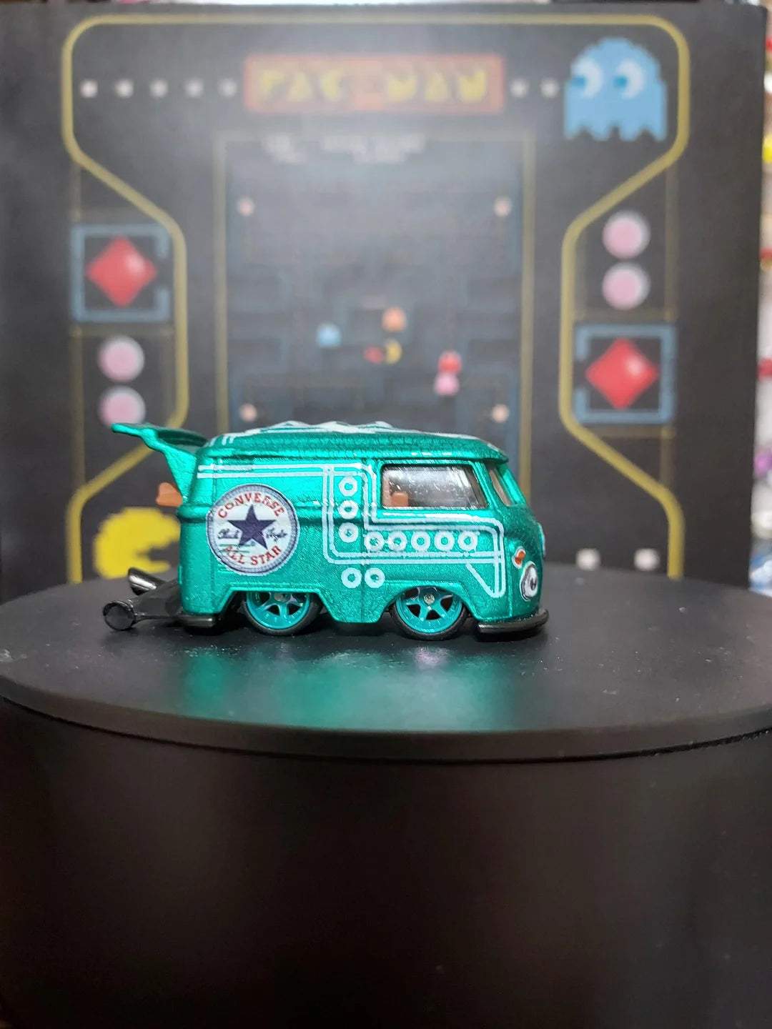 Hot Wheels Kool Kombi Custom